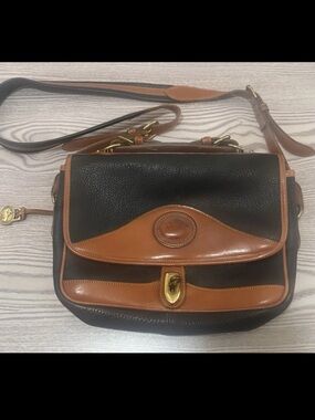 Vintage Leather Dooney and Bourke Messenger Bag